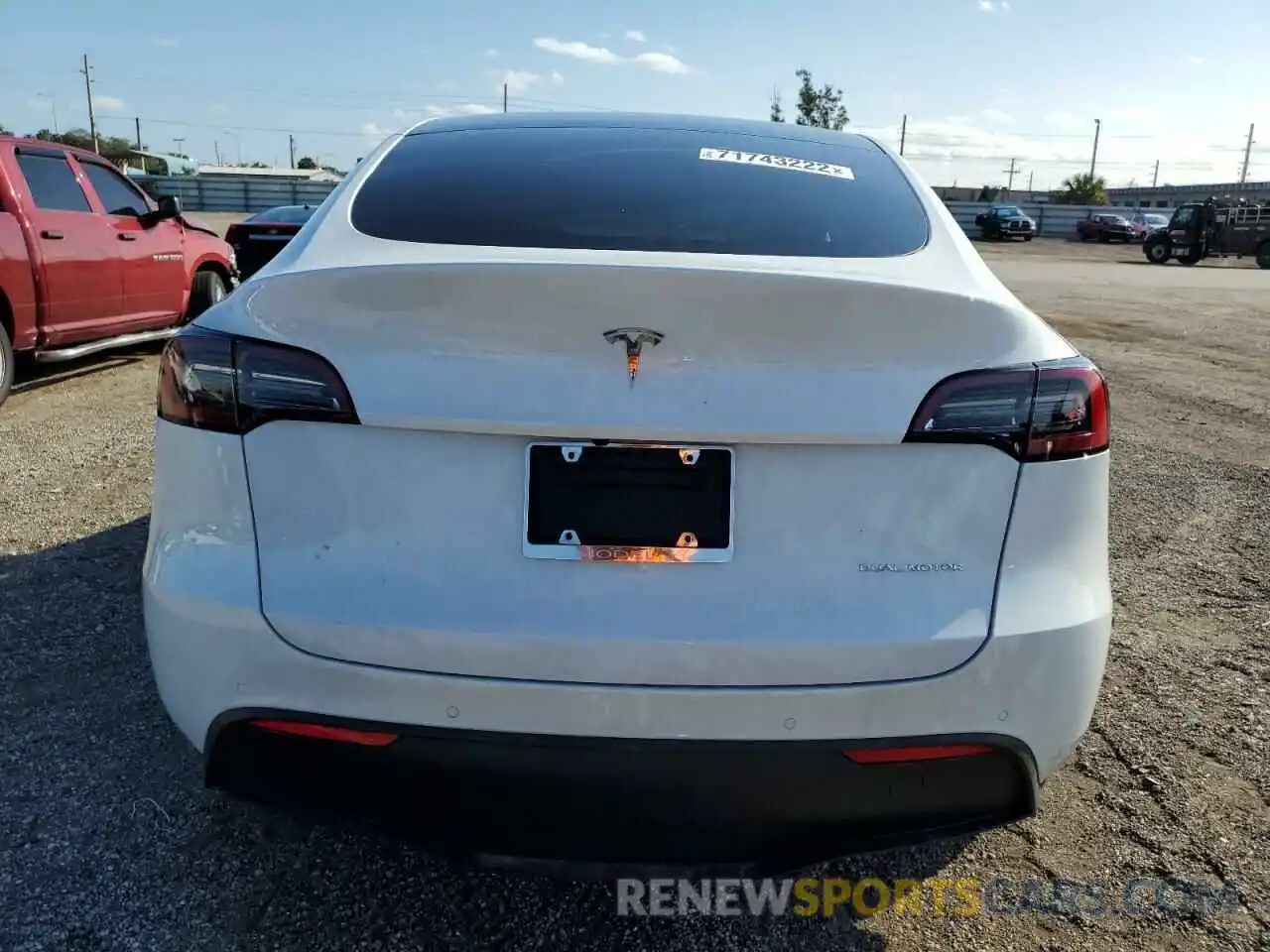 6 Photograph of a damaged car 7SAYGDEE5NF446263 TESLA MODEL Y 2022