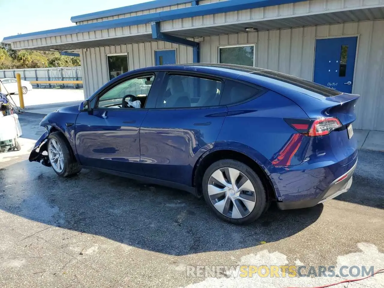 2 Photograph of a damaged car 7SAYGDEE5NF464651 TESLA MODEL Y 2022
