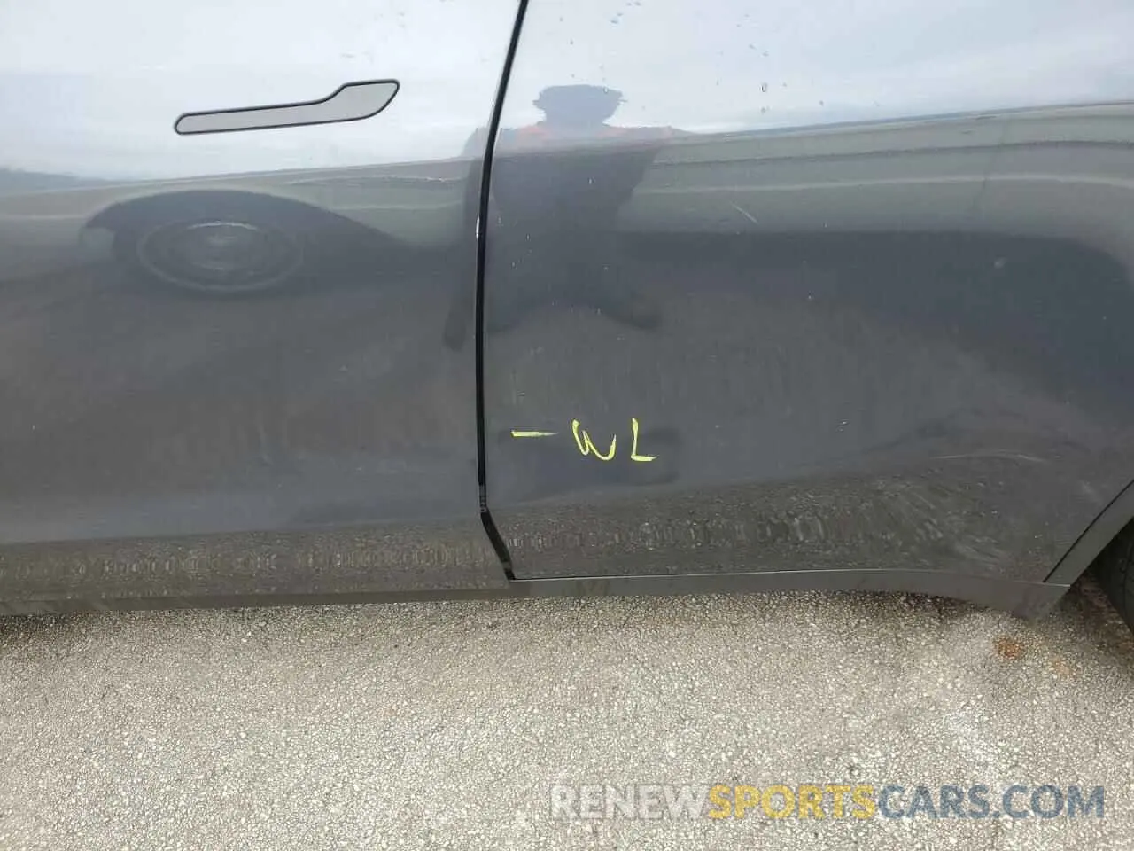 12 Photograph of a damaged car 7SAYGDEE5NF480607 TESLA MODEL Y 2022