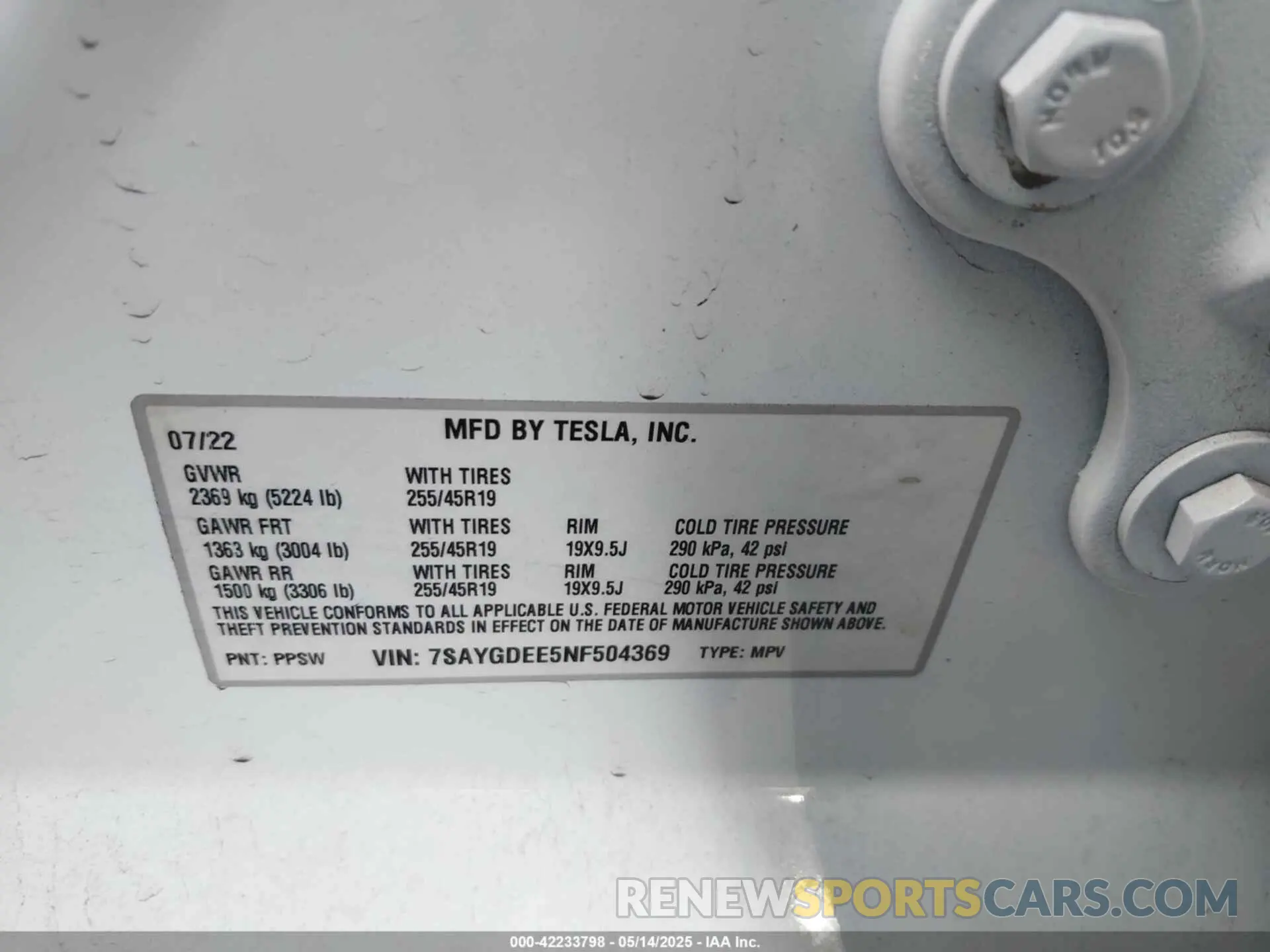 9 Photograph of a damaged car 7SAYGDEE5NF504369 TESLA MODEL Y 2022