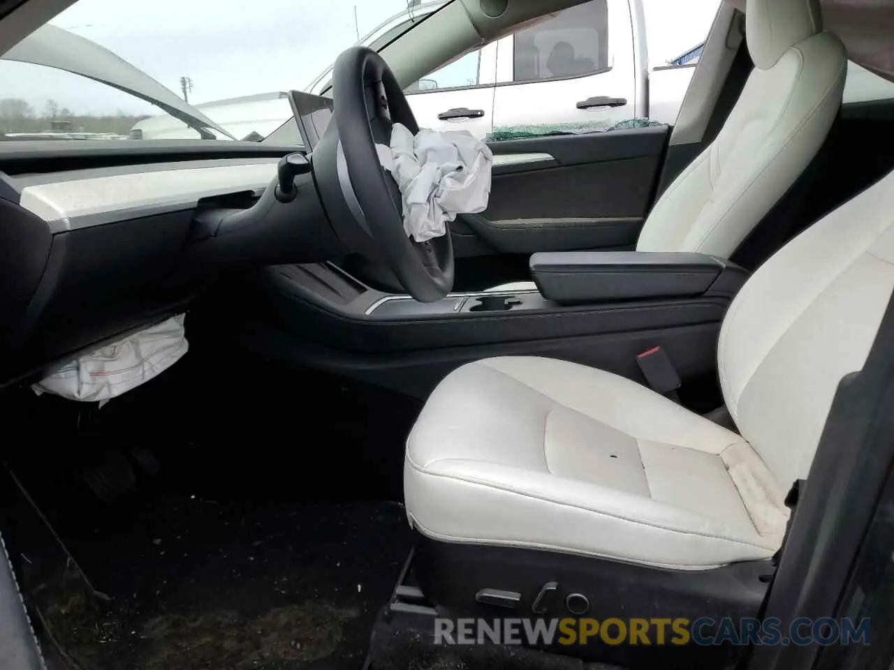 7 Photograph of a damaged car 7SAYGDEE5NF535525 TESLA MODEL Y 2022