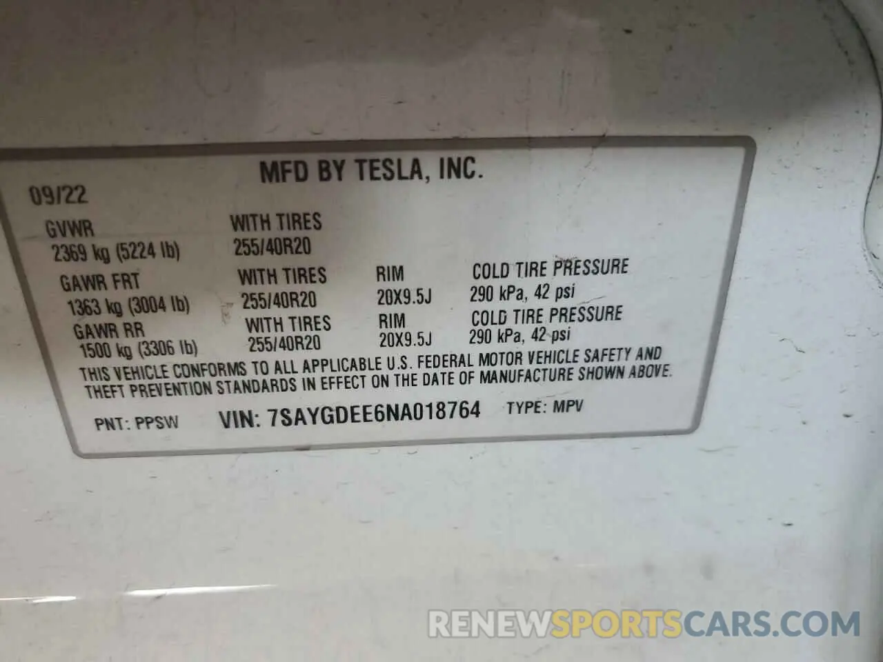 13 Photograph of a damaged car 7SAYGDEE6NA018764 TESLA MODEL Y 2022