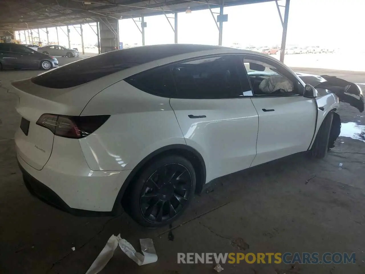 3 Photograph of a damaged car 7SAYGDEE6NA018764 TESLA MODEL Y 2022