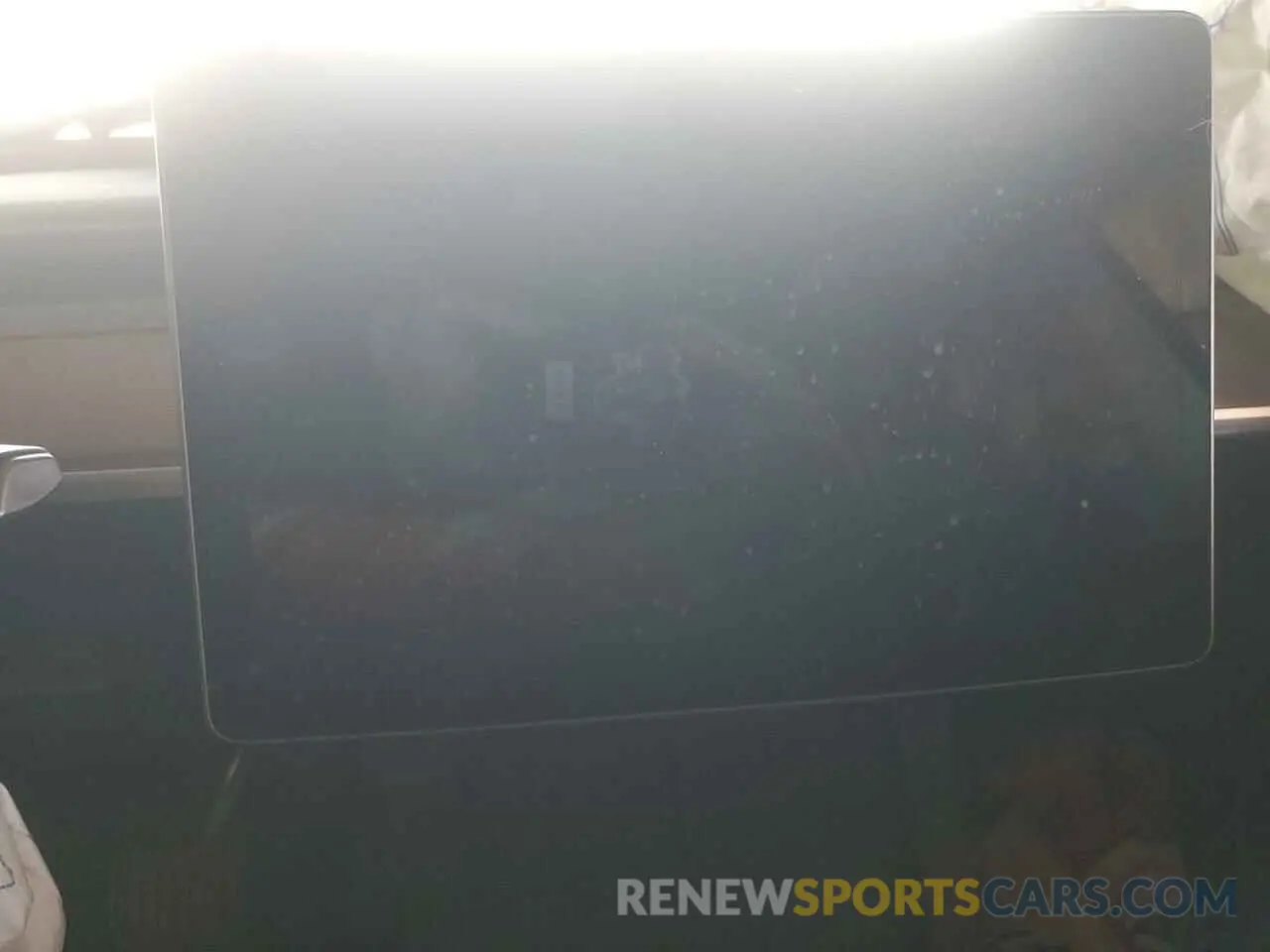 9 Photograph of a damaged car 7SAYGDEE6NA018764 TESLA MODEL Y 2022