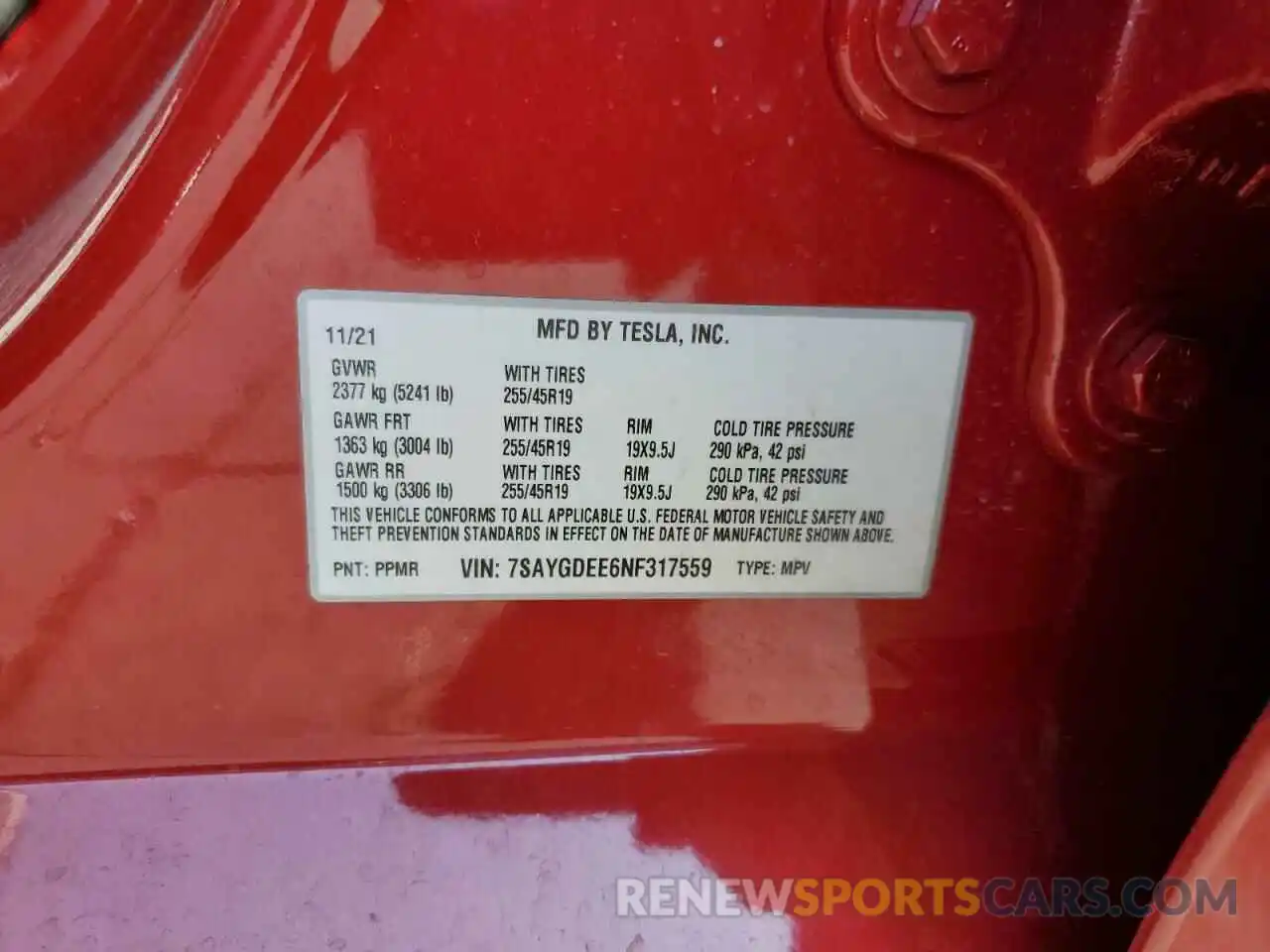 10 Photograph of a damaged car 7SAYGDEE6NF317559 TESLA MODEL Y 2022