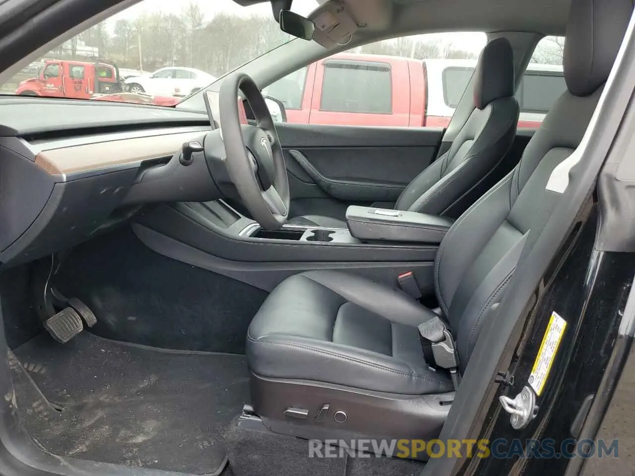 7 Photograph of a damaged car 7SAYGDEE6NF337133 TESLA MODEL Y 2022