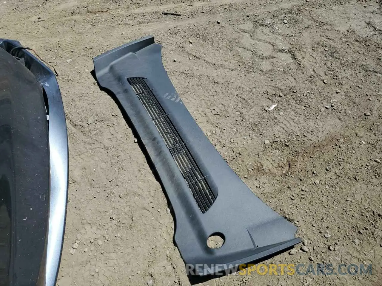13 Photograph of a damaged car 7SAYGDEE6NF385036 TESLA MODEL Y 2022