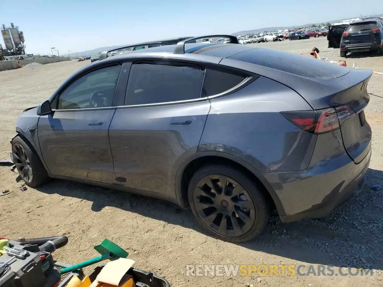 2 Photograph of a damaged car 7SAYGDEE6NF385036 TESLA MODEL Y 2022