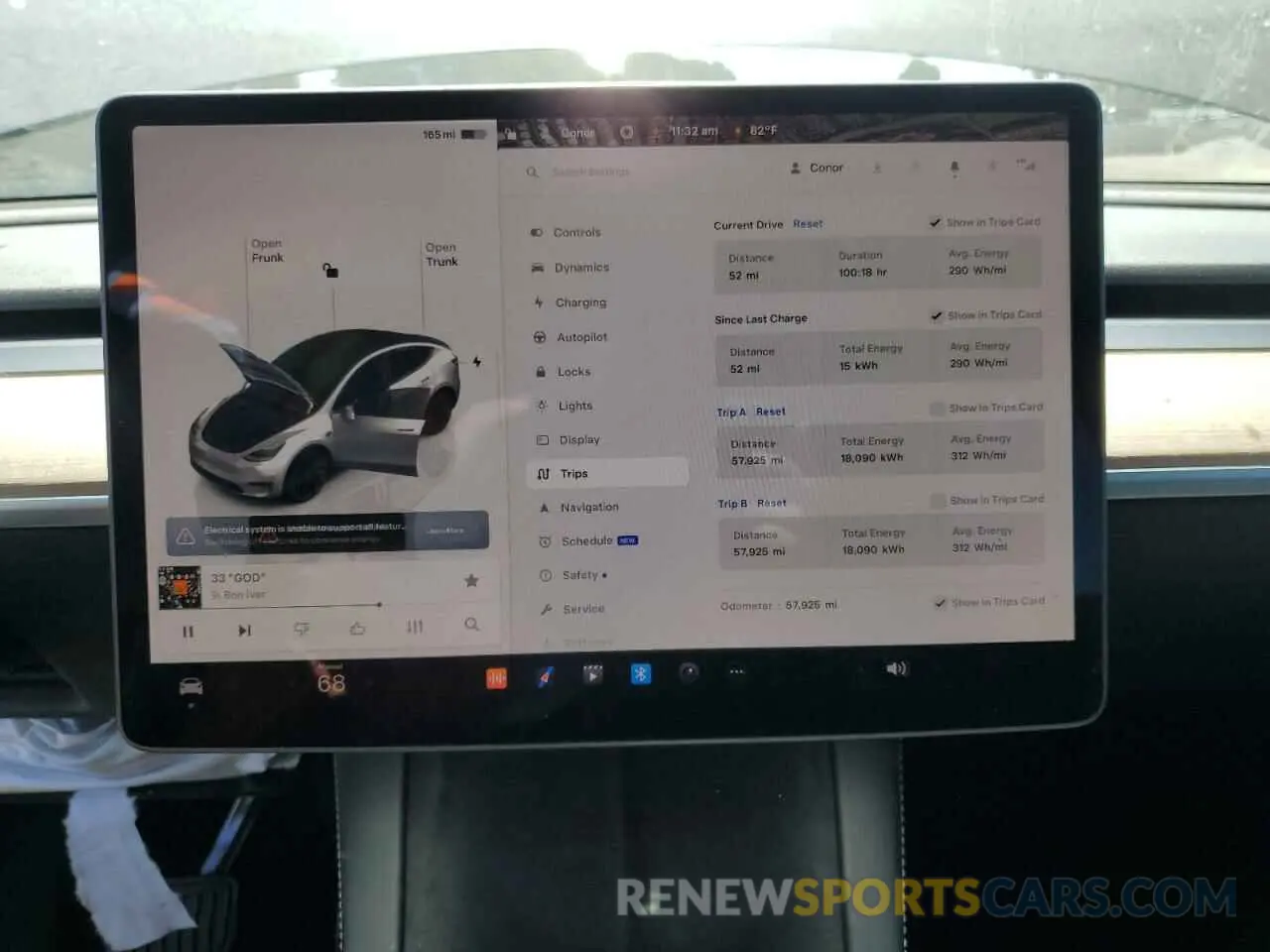 9 Photograph of a damaged car 7SAYGDEE6NF385036 TESLA MODEL Y 2022