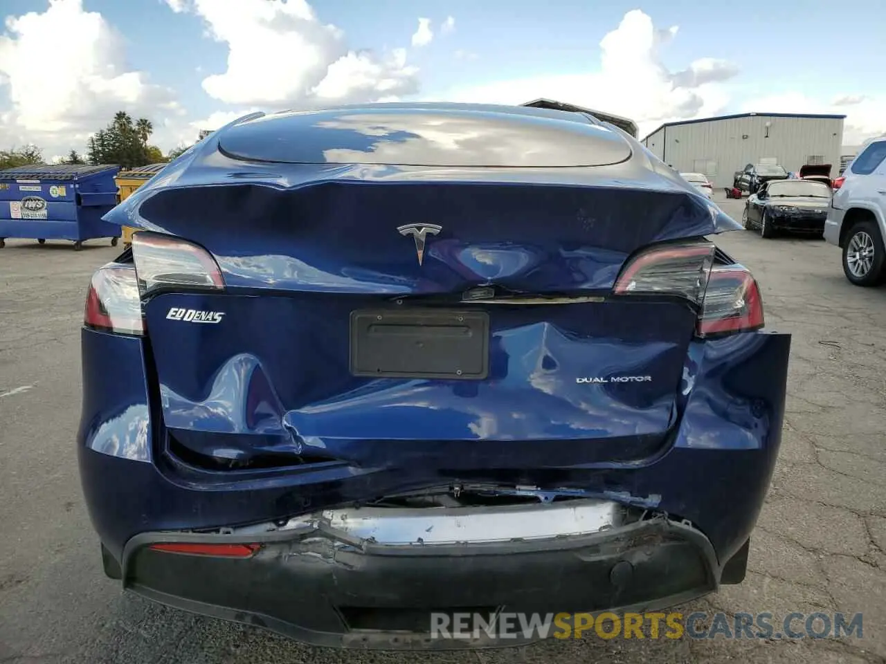 6 Photograph of a damaged car 7SAYGDEE6NF386736 TESLA MODEL Y 2022