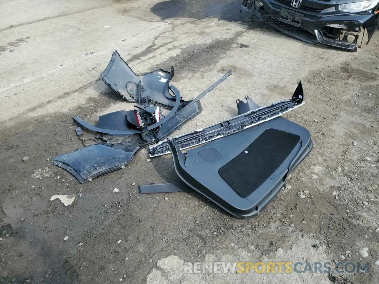 12 Photograph of a damaged car 7SAYGDEE6NF386753 TESLA MODEL Y 2022