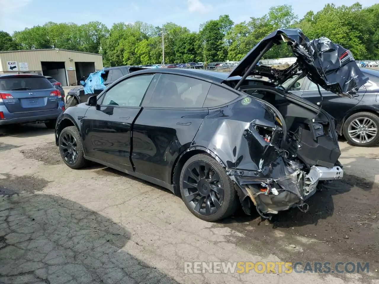 2 Photograph of a damaged car 7SAYGDEE6NF386753 TESLA MODEL Y 2022