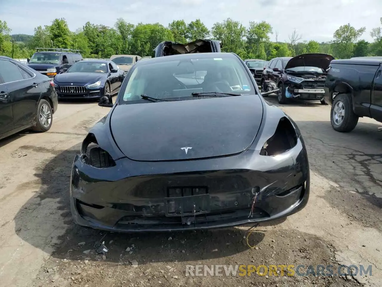 5 Photograph of a damaged car 7SAYGDEE6NF386753 TESLA MODEL Y 2022