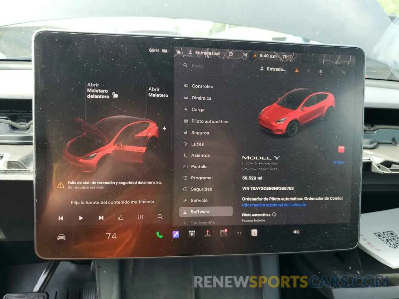 9 Photograph of a damaged car 7SAYGDEE6NF386753 TESLA MODEL Y 2022