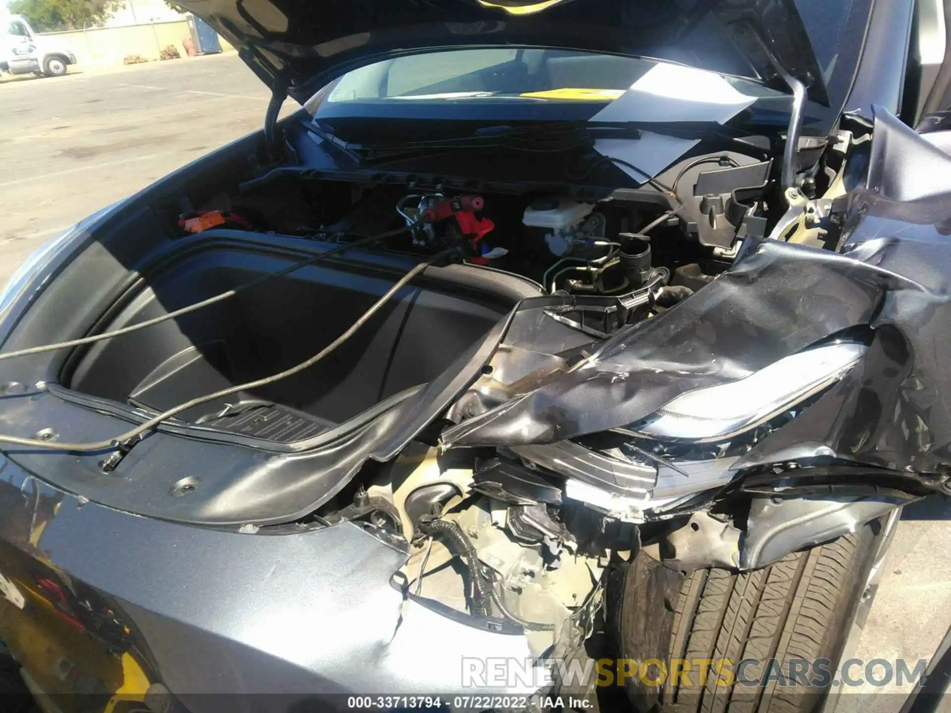 10 Photograph of a damaged car 7SAYGDEE6NF401865 TESLA MODEL Y 2022