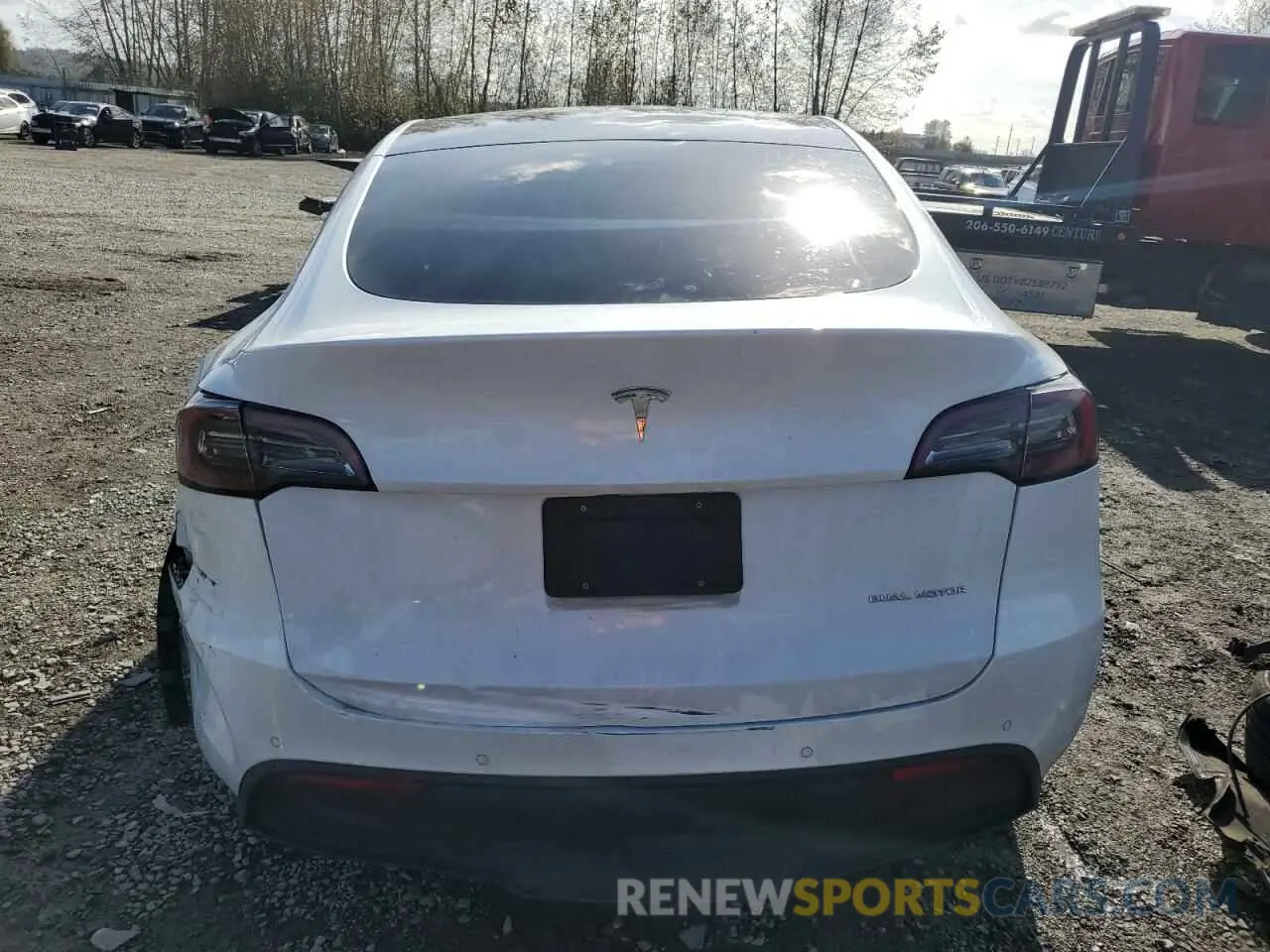 6 Photograph of a damaged car 7SAYGDEE6NF408976 TESLA MODEL Y 2022