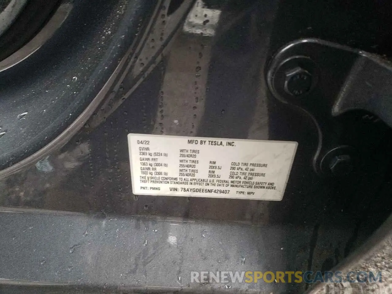 12 Photograph of a damaged car 7SAYGDEE6NF429407 TESLA MODEL Y 2022