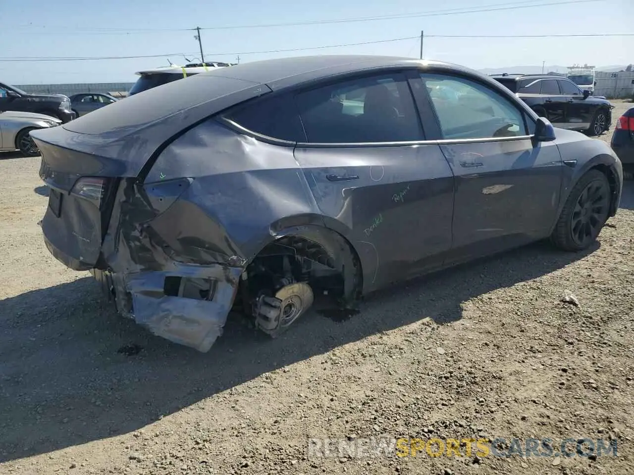 3 Photograph of a damaged car 7SAYGDEE6NF429701 TESLA MODEL Y 2022