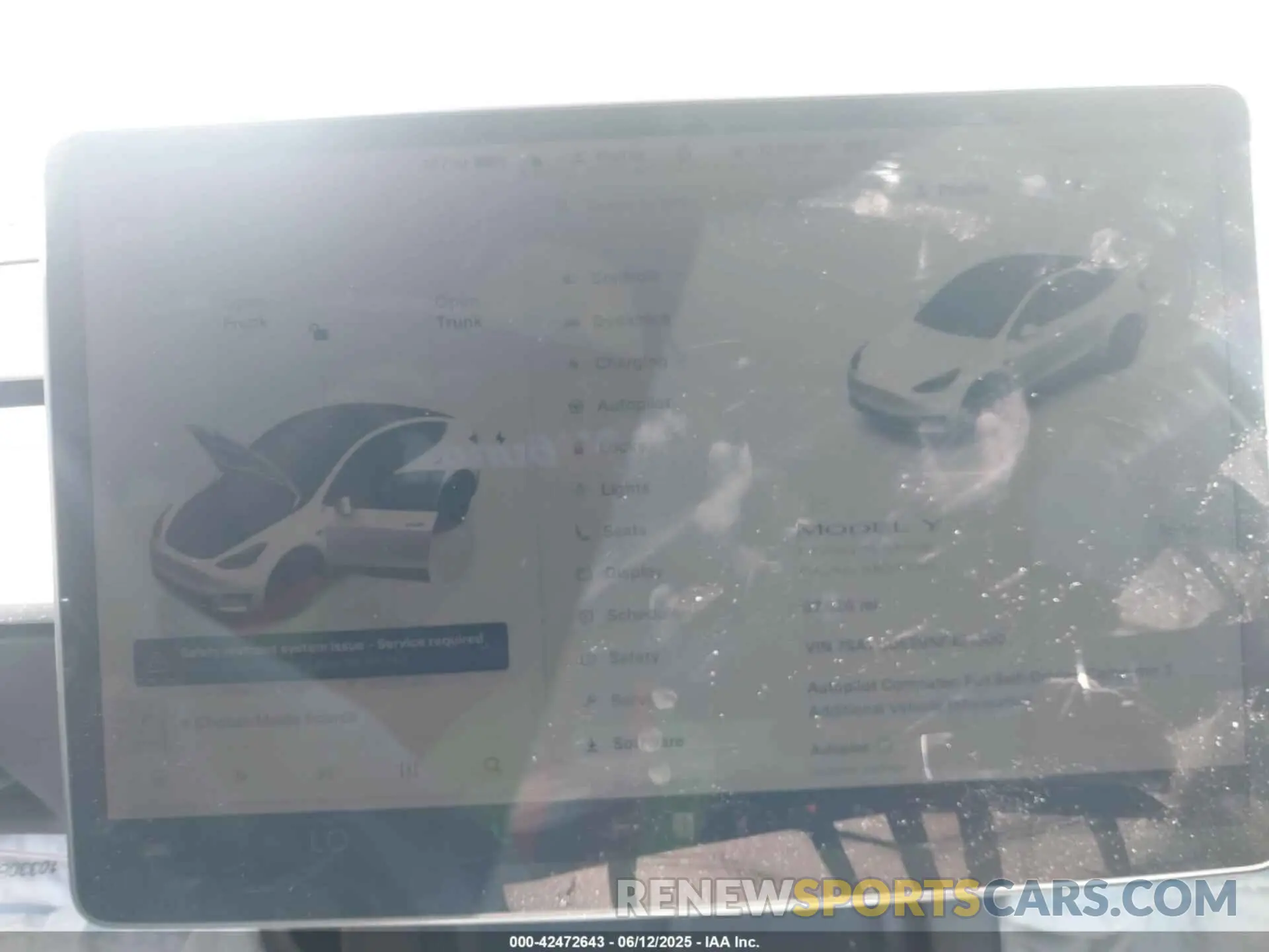 7 Photograph of a damaged car 7SAYGDEE6NF481300 TESLA MODEL Y 2022