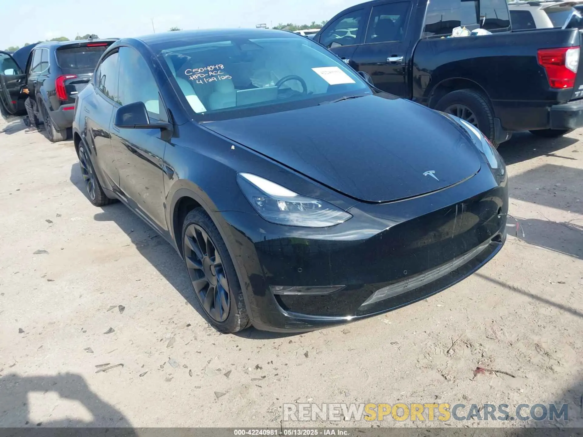 1 Photograph of a damaged car 7SAYGDEE6NF515462 TESLA MODEL Y 2022