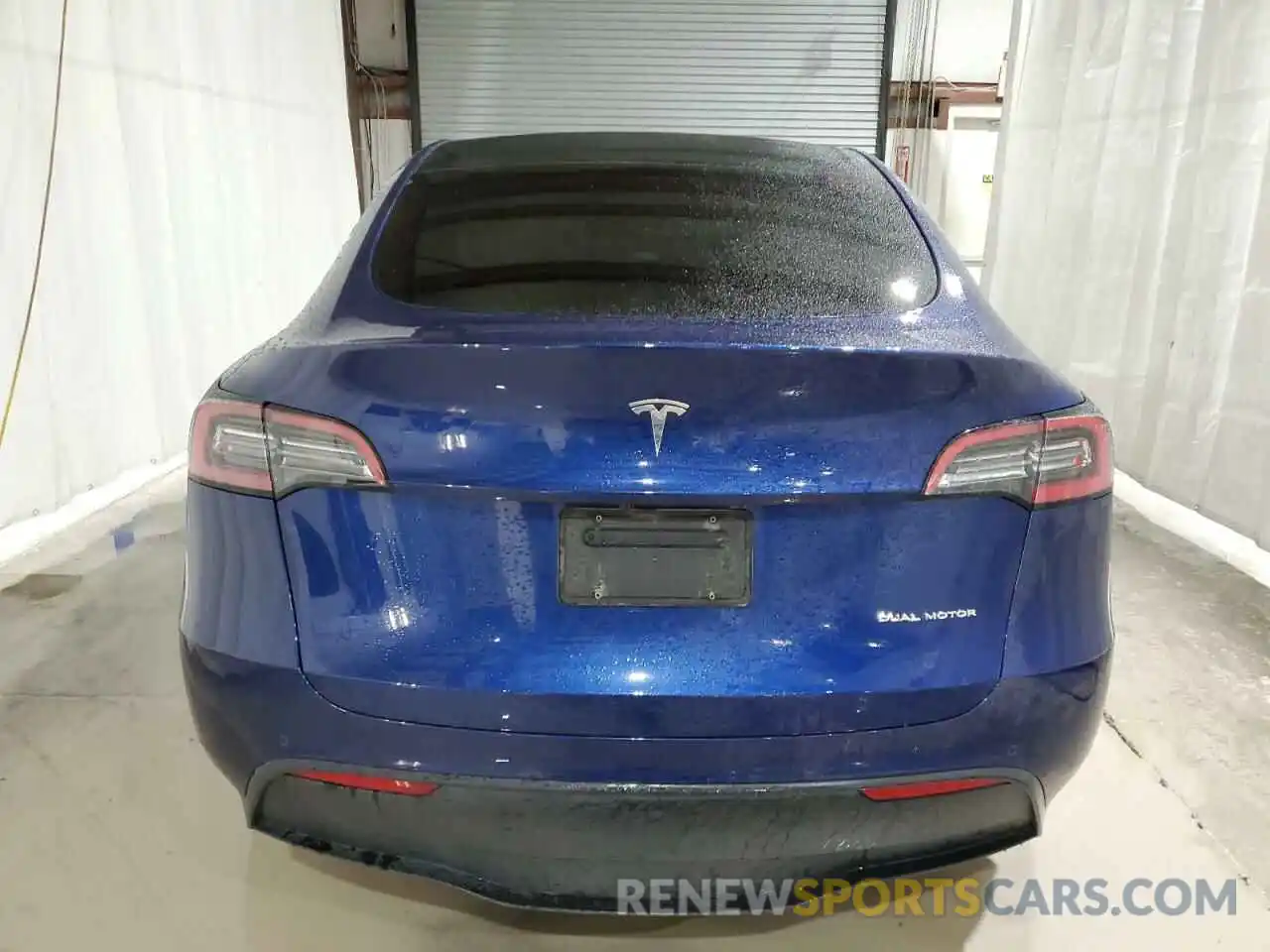 6 Photograph of a damaged car 7SAYGDEE7NA009684 TESLA MODEL Y 2022