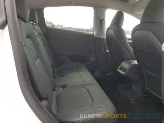 10 Photograph of a damaged car 7SAYGDEE7NA010463 TESLA MODEL Y 2022