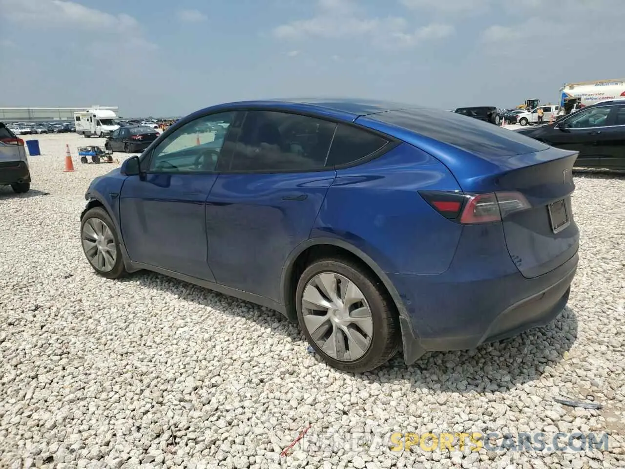2 Photograph of a damaged car 7SAYGDEE7NF313228 TESLA MODEL Y 2022