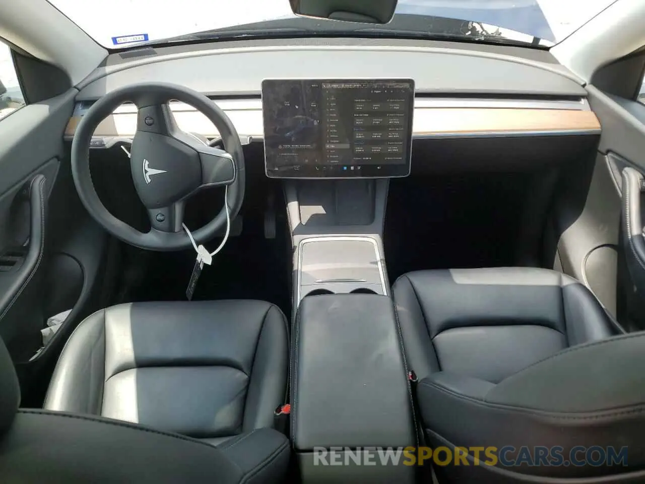 8 Photograph of a damaged car 7SAYGDEE7NF313228 TESLA MODEL Y 2022