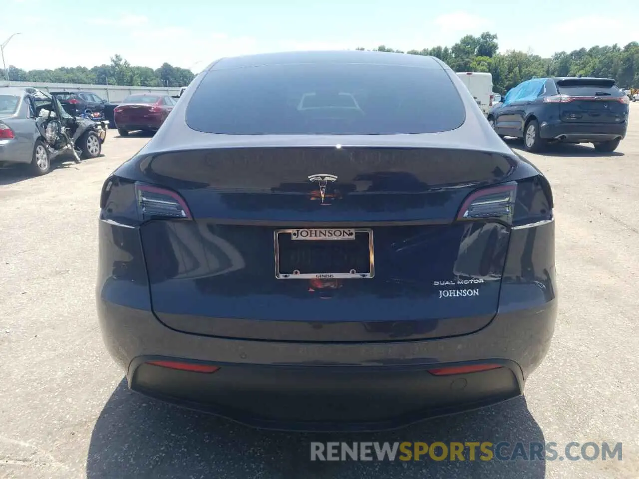 6 Photograph of a damaged car 7SAYGDEE7NF325573 TESLA MODEL Y 2022