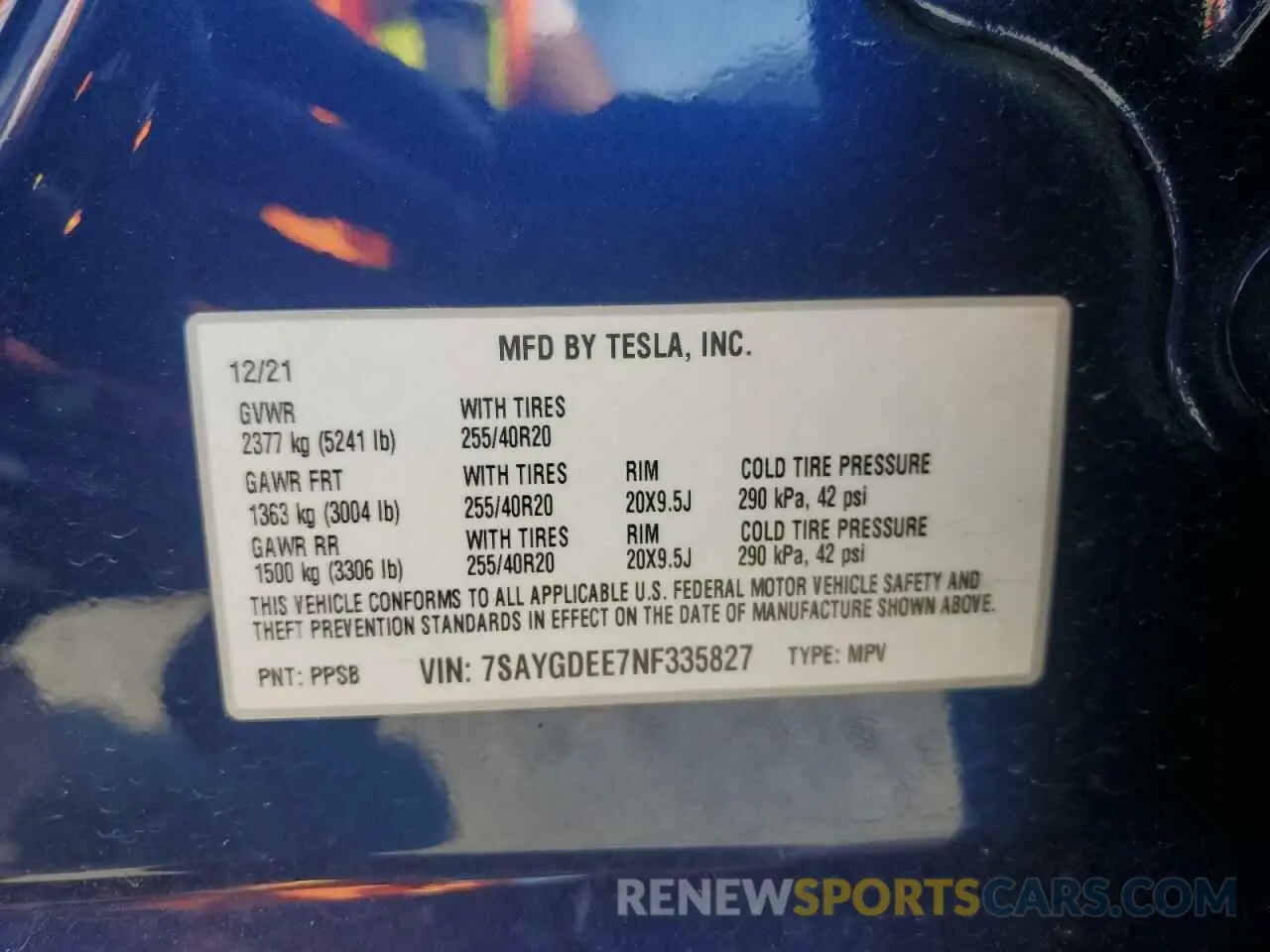12 Photograph of a damaged car 7SAYGDEE7NF335827 TESLA MODEL Y 2022