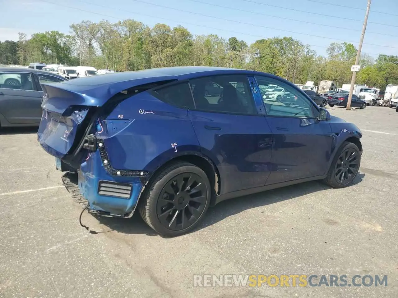 3 Photograph of a damaged car 7SAYGDEE7NF335827 TESLA MODEL Y 2022
