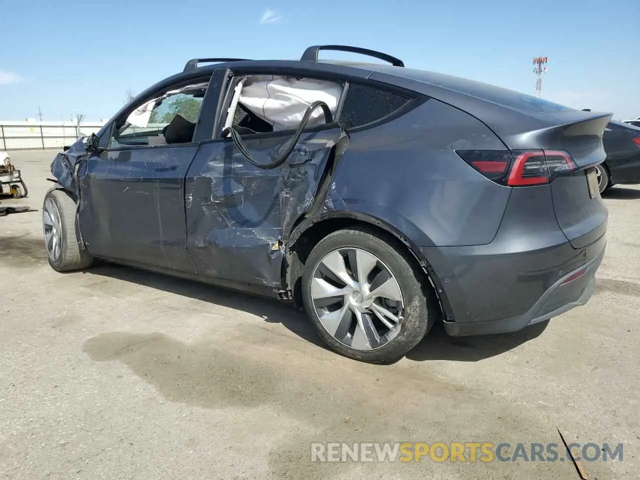 2 Photograph of a damaged car 7SAYGDEE7NF351669 TESLA MODEL Y 2022