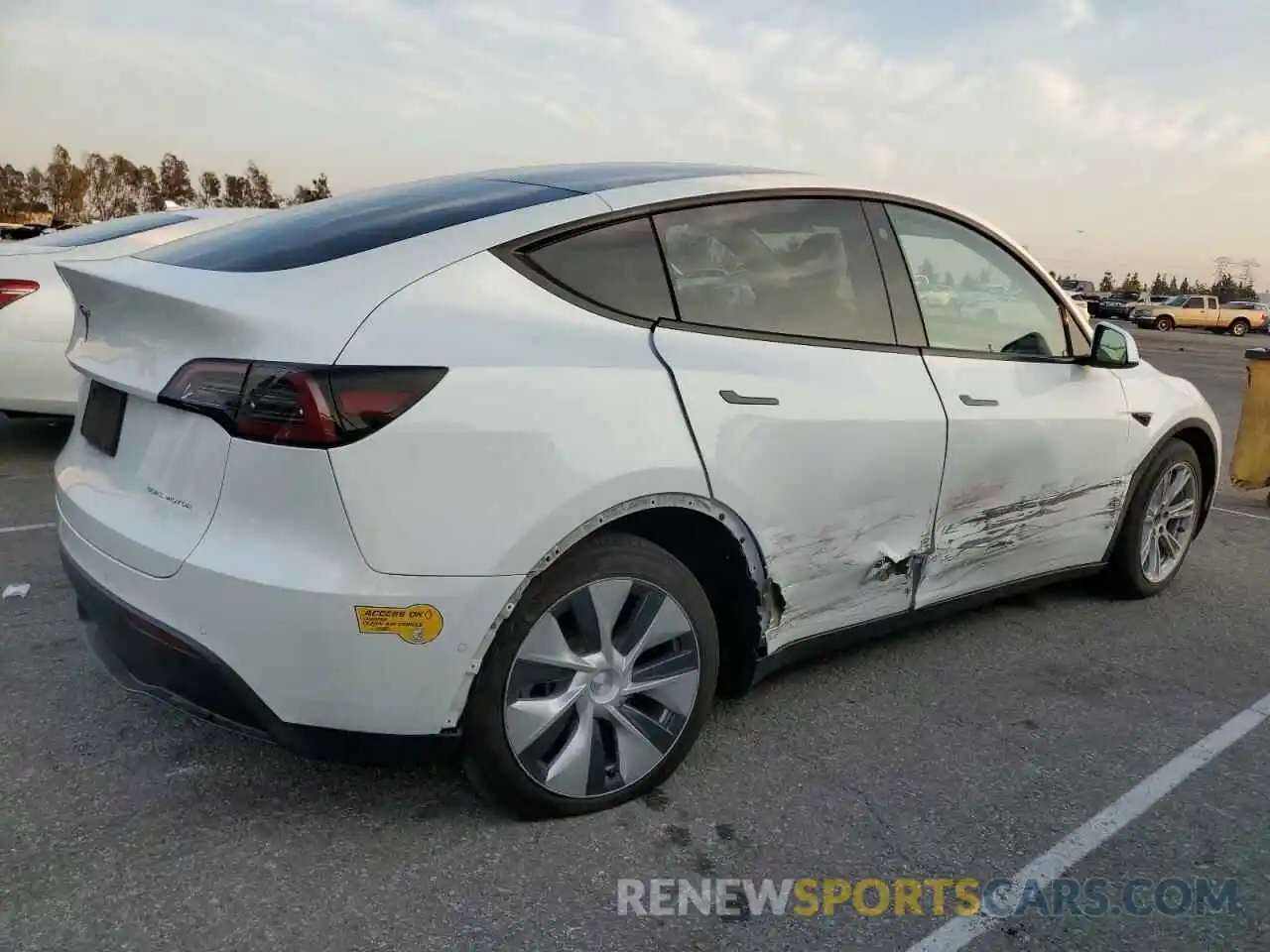 3 Photograph of a damaged car 7SAYGDEE7NF359254 TESLA MODEL Y 2022