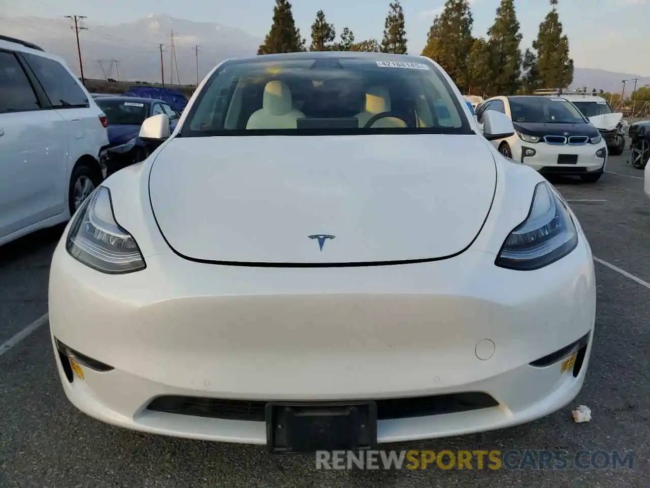 5 Photograph of a damaged car 7SAYGDEE7NF359254 TESLA MODEL Y 2022