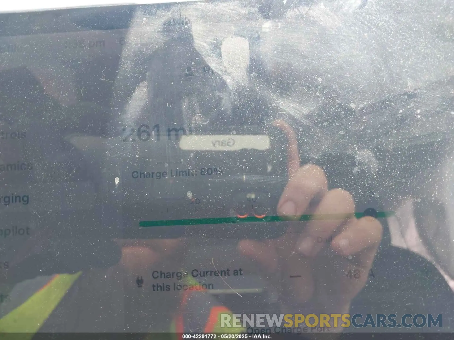 15 Photograph of a damaged car 7SAYGDEE7NF363238 TESLA MODEL Y 2022