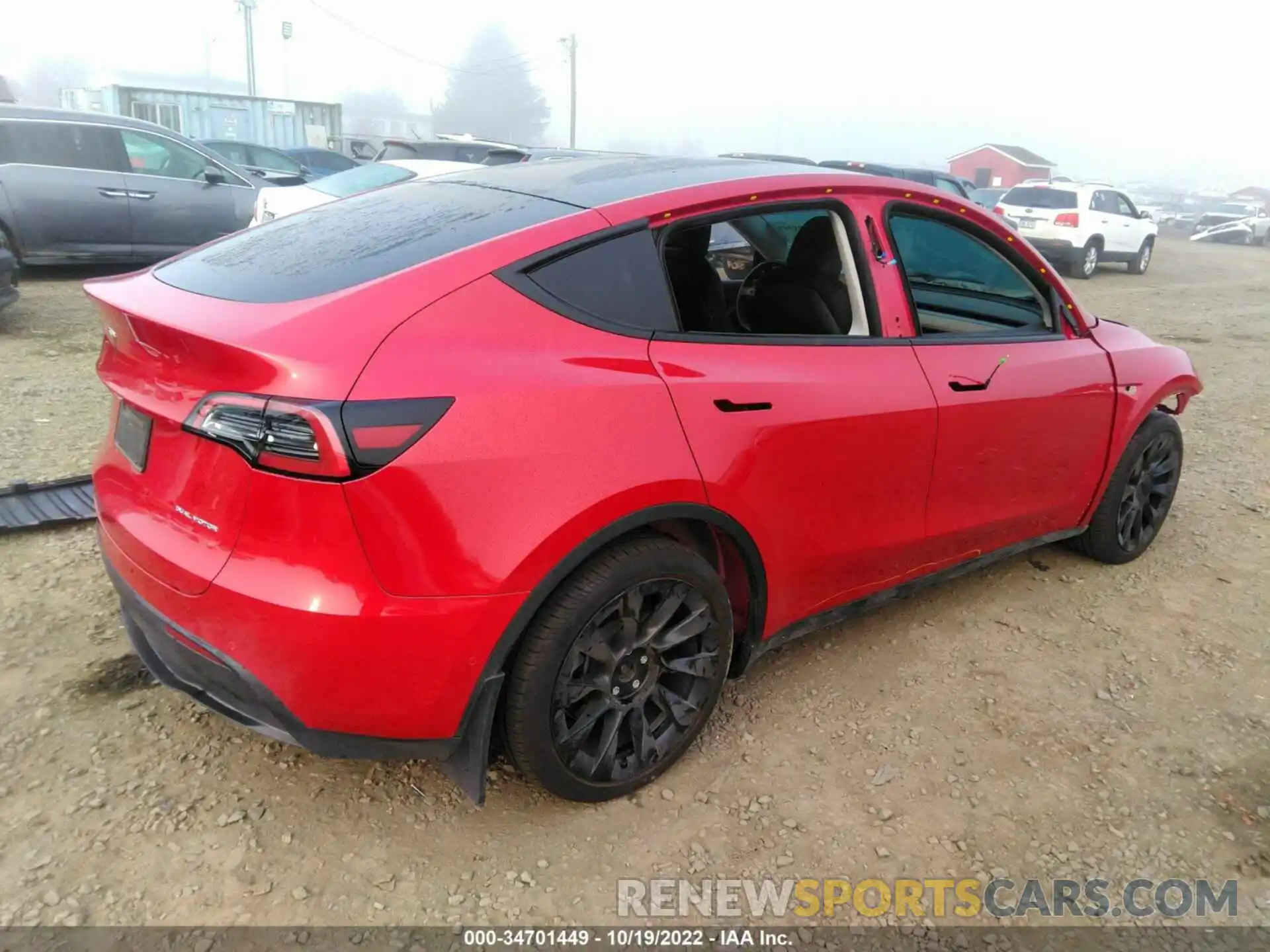 4 Photograph of a damaged car 7SAYGDEE7NF368472 TESLA MODEL Y 2022