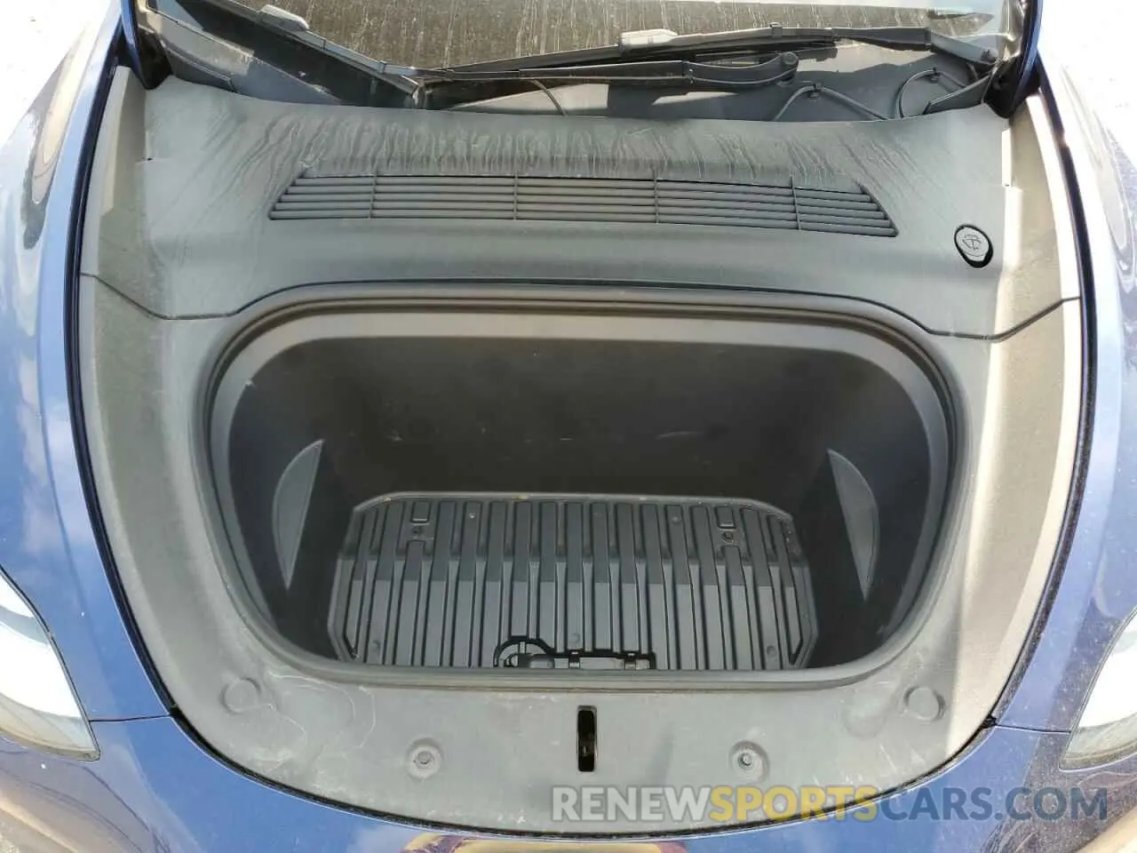 12 Photograph of a damaged car 7SAYGDEE7NF436897 TESLA MODEL Y 2022