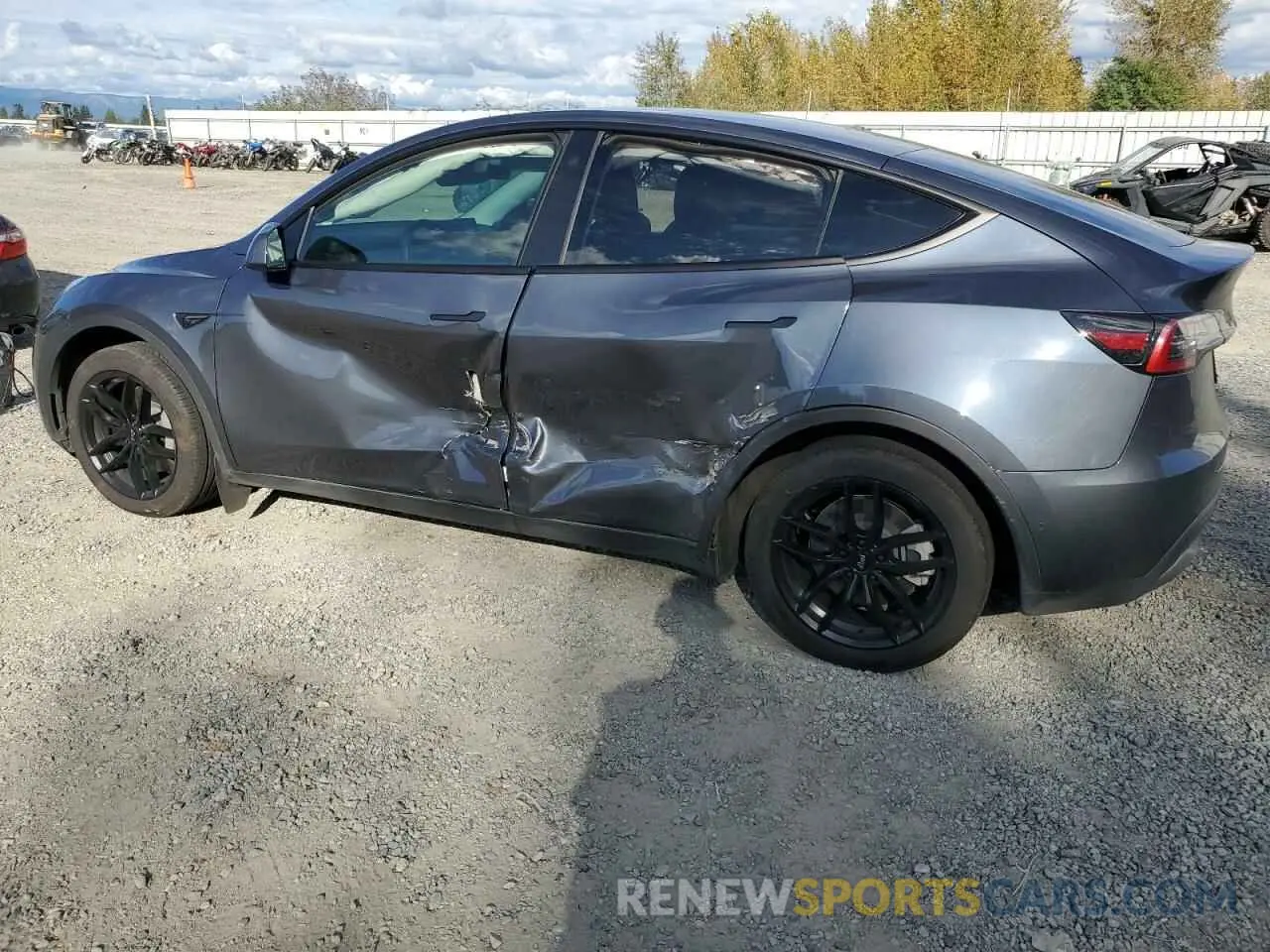 2 Photograph of a damaged car 7SAYGDEE7NF460553 TESLA MODEL Y 2022