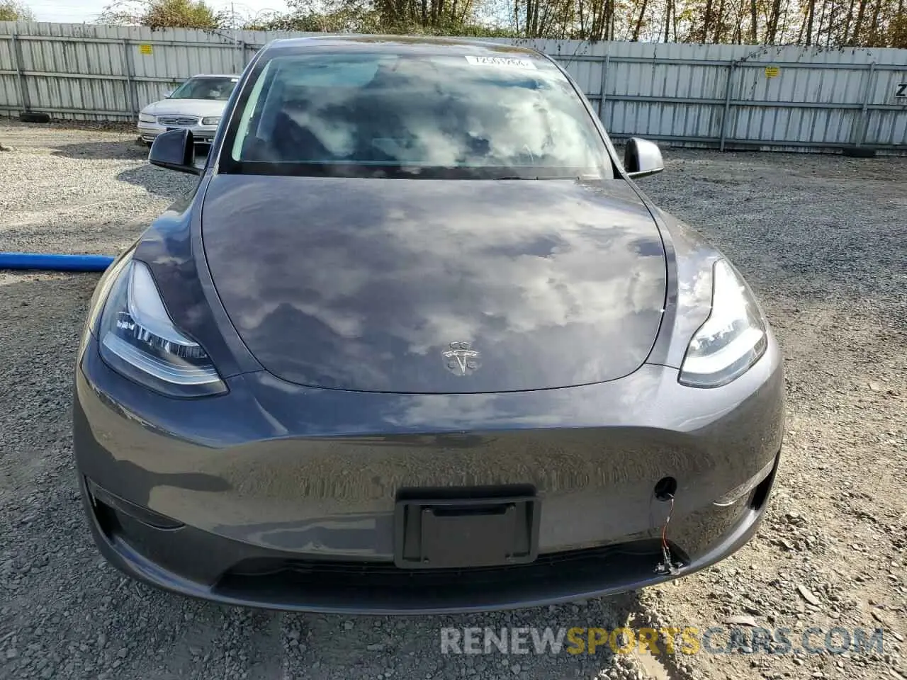 5 Photograph of a damaged car 7SAYGDEE7NF460553 TESLA MODEL Y 2022