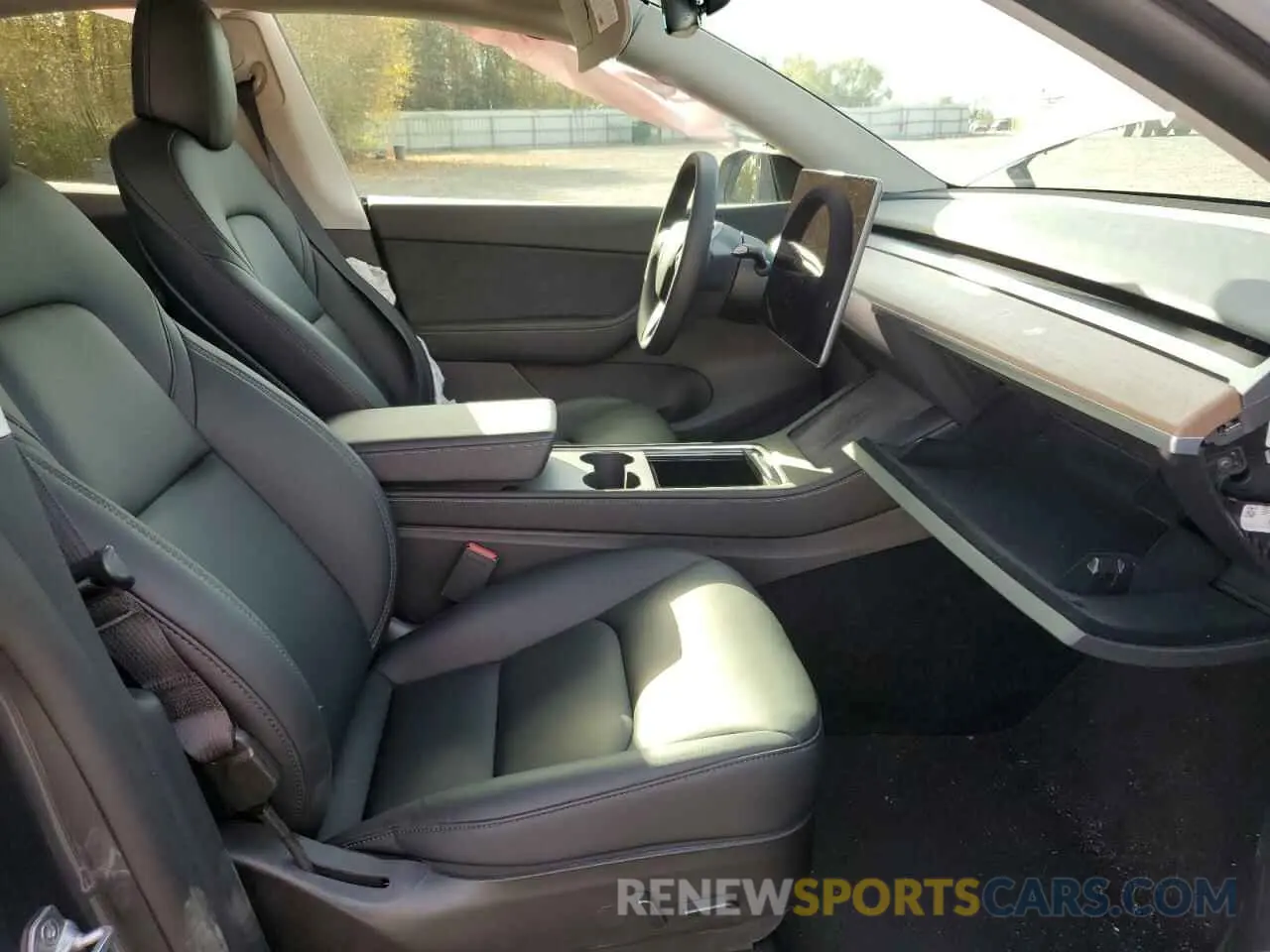 7 Photograph of a damaged car 7SAYGDEE7NF460553 TESLA MODEL Y 2022