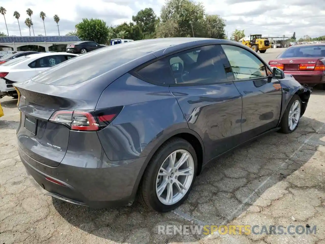 4 Photograph of a damaged car 7SAYGDEE7NF516264 TESLA MODEL Y 2022