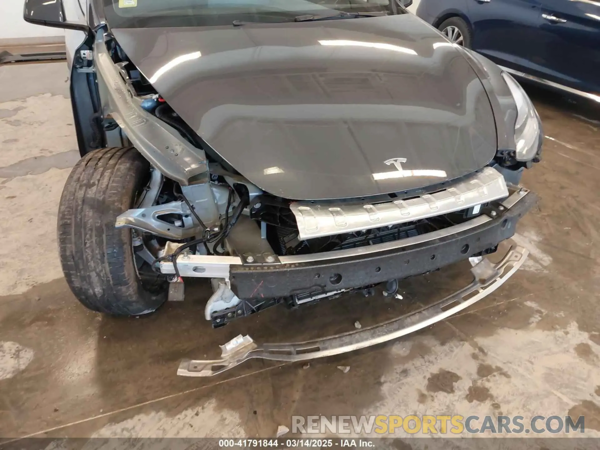6 Photograph of a damaged car 7SAYGDEE8NA017194 TESLA MODEL Y 2022