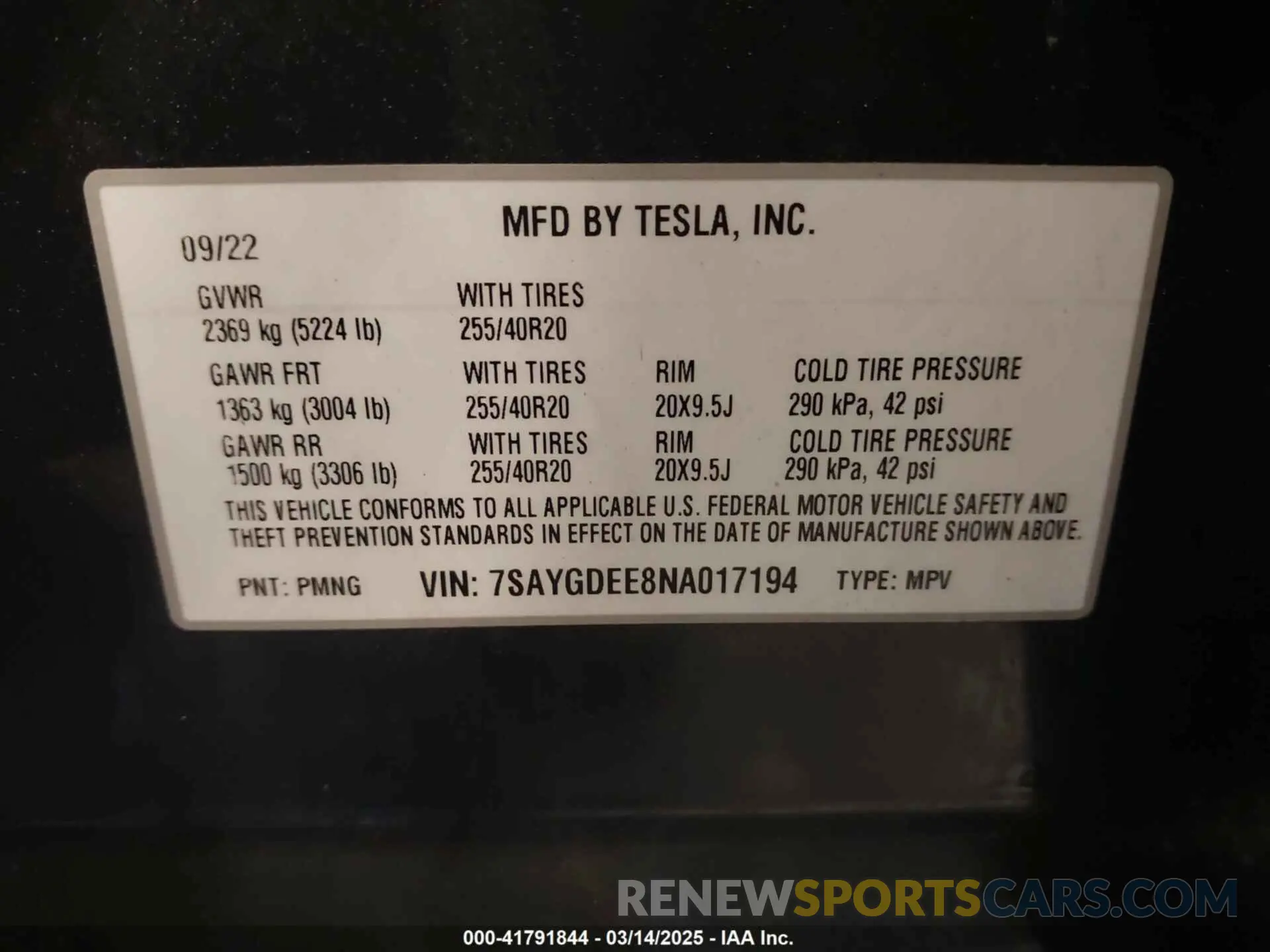 9 Photograph of a damaged car 7SAYGDEE8NA017194 TESLA MODEL Y 2022