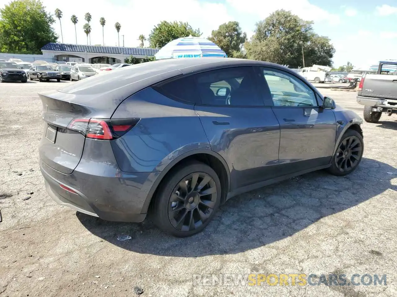 3 Photograph of a damaged car 7SAYGDEE8NA022735 TESLA MODEL Y 2022