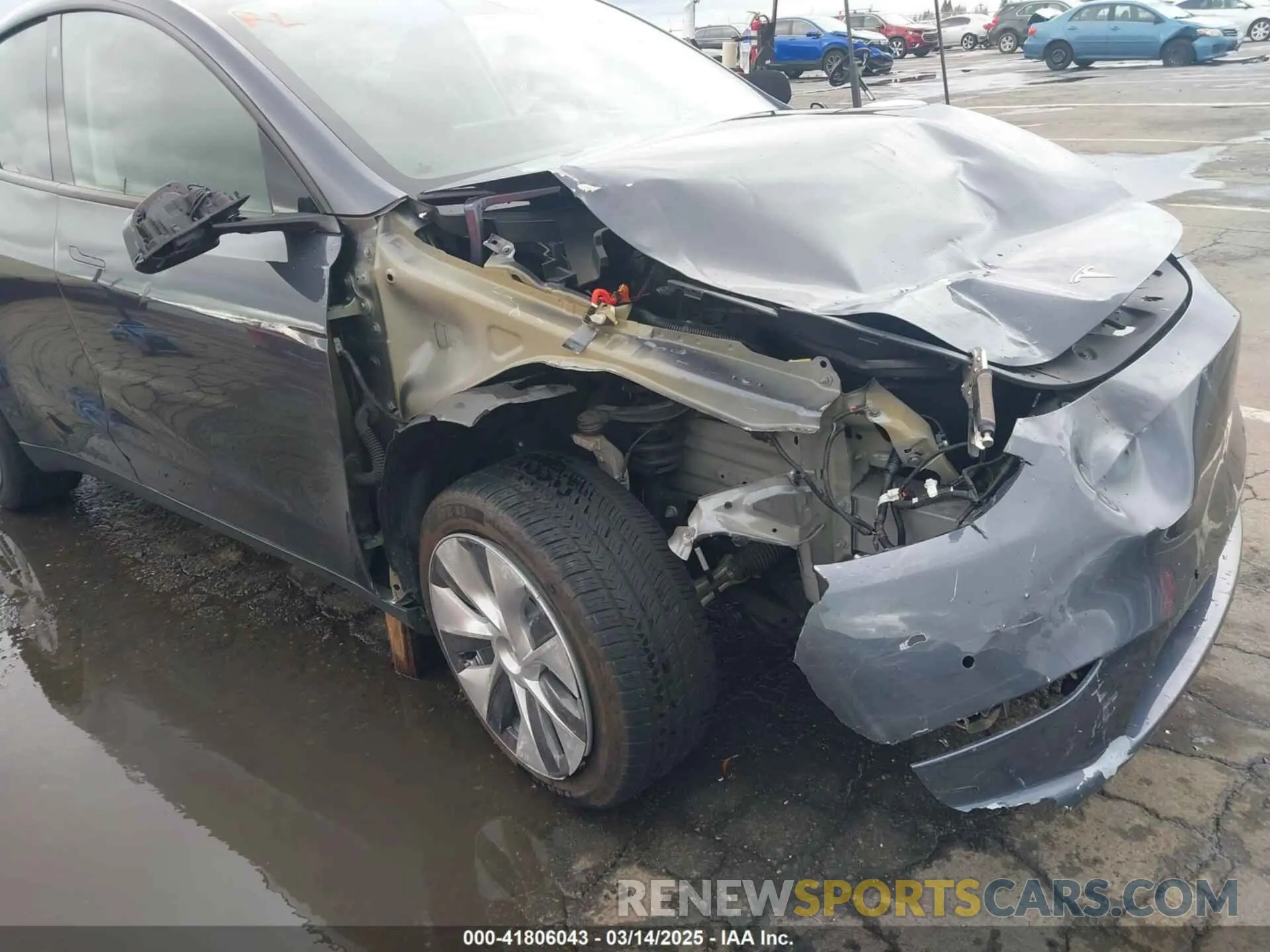 6 Photograph of a damaged car 7SAYGDEE8NF317482 TESLA MODEL Y 2022
