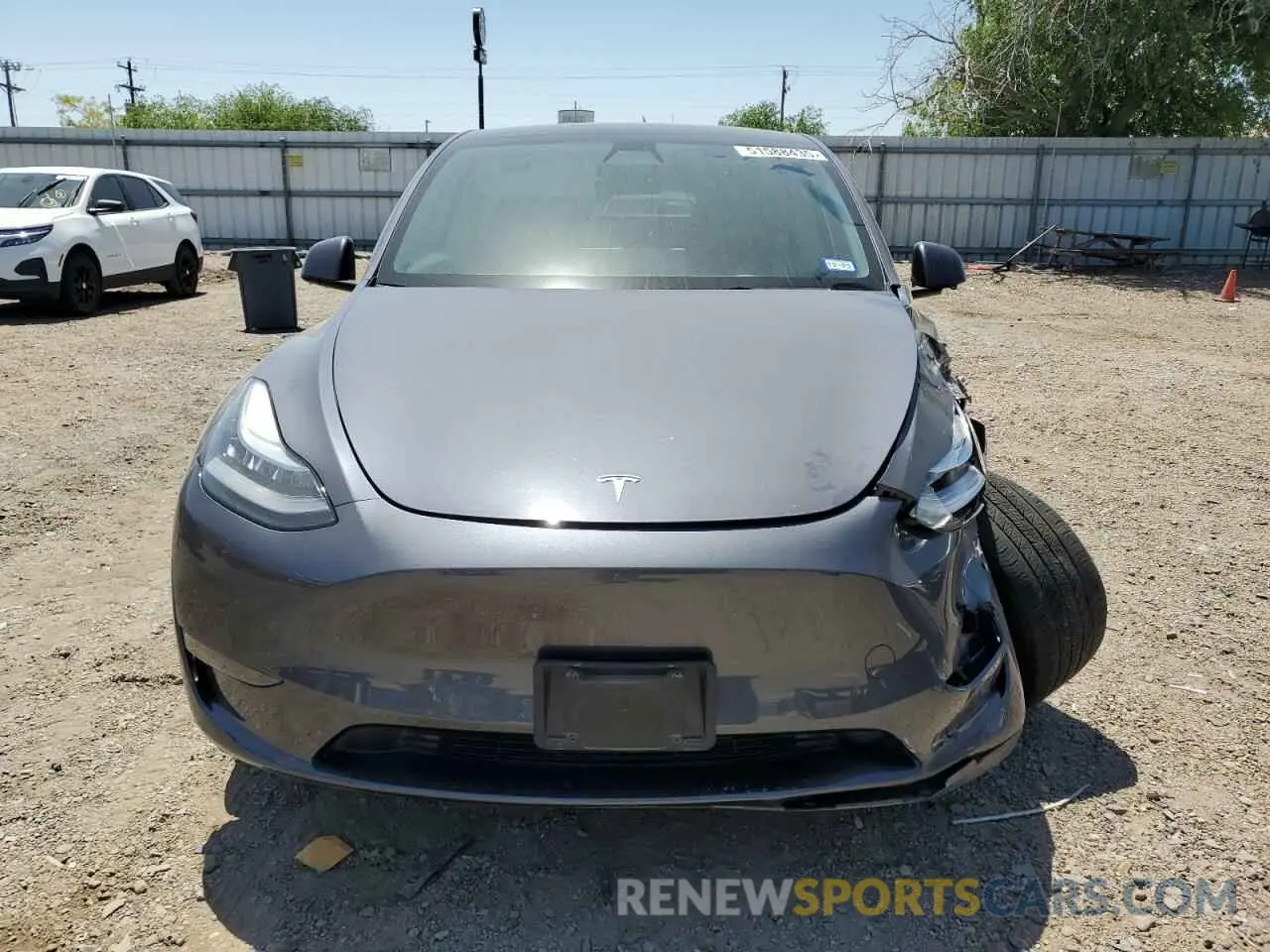 5 Photograph of a damaged car 7SAYGDEE8NF318437 TESLA MODEL Y 2022