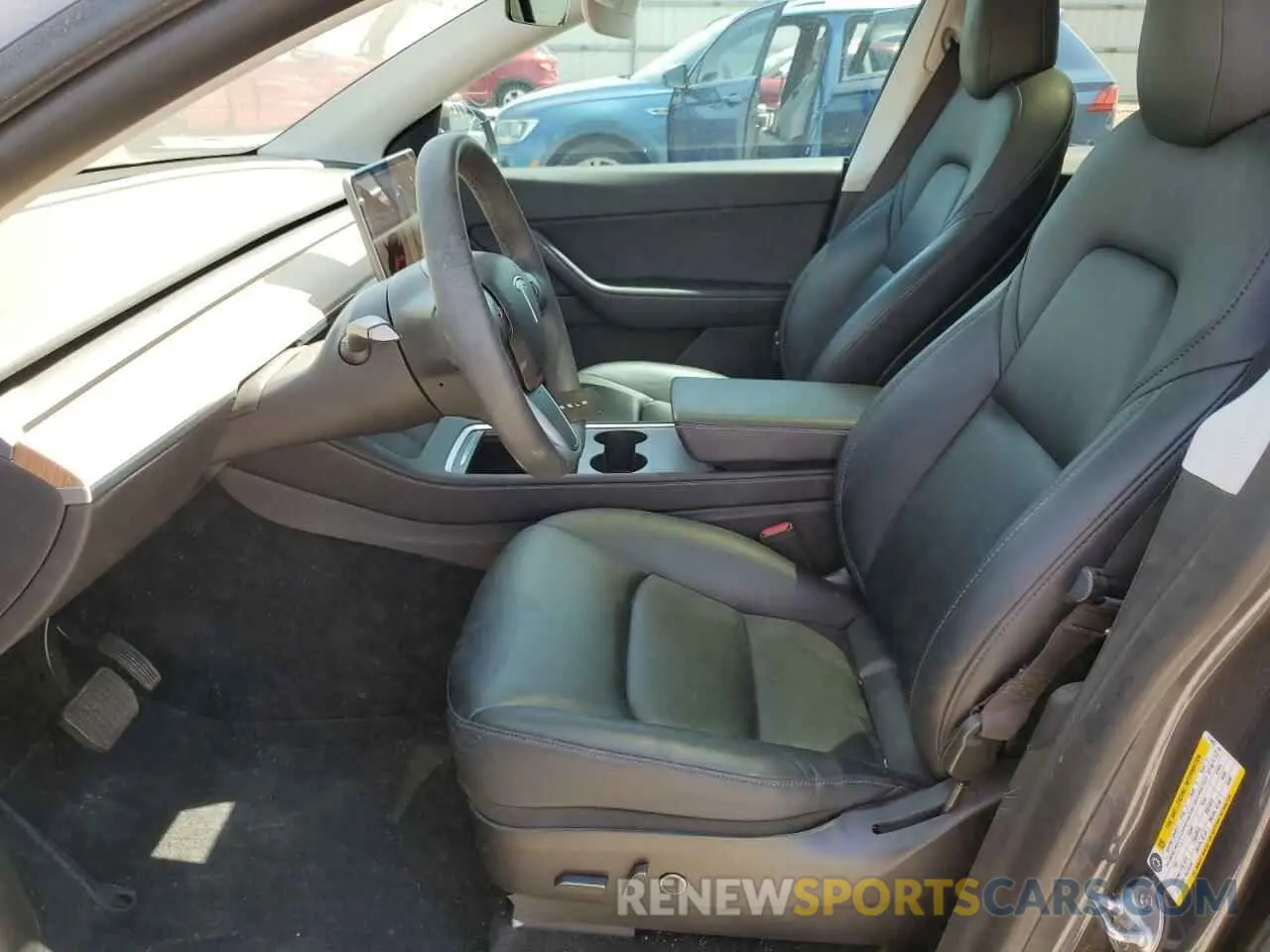 7 Photograph of a damaged car 7SAYGDEE8NF318437 TESLA MODEL Y 2022