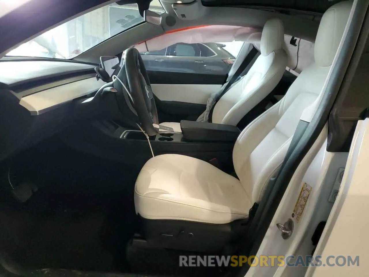 7 Photograph of a damaged car 7SAYGDEE8NF339790 TESLA MODEL Y 2022