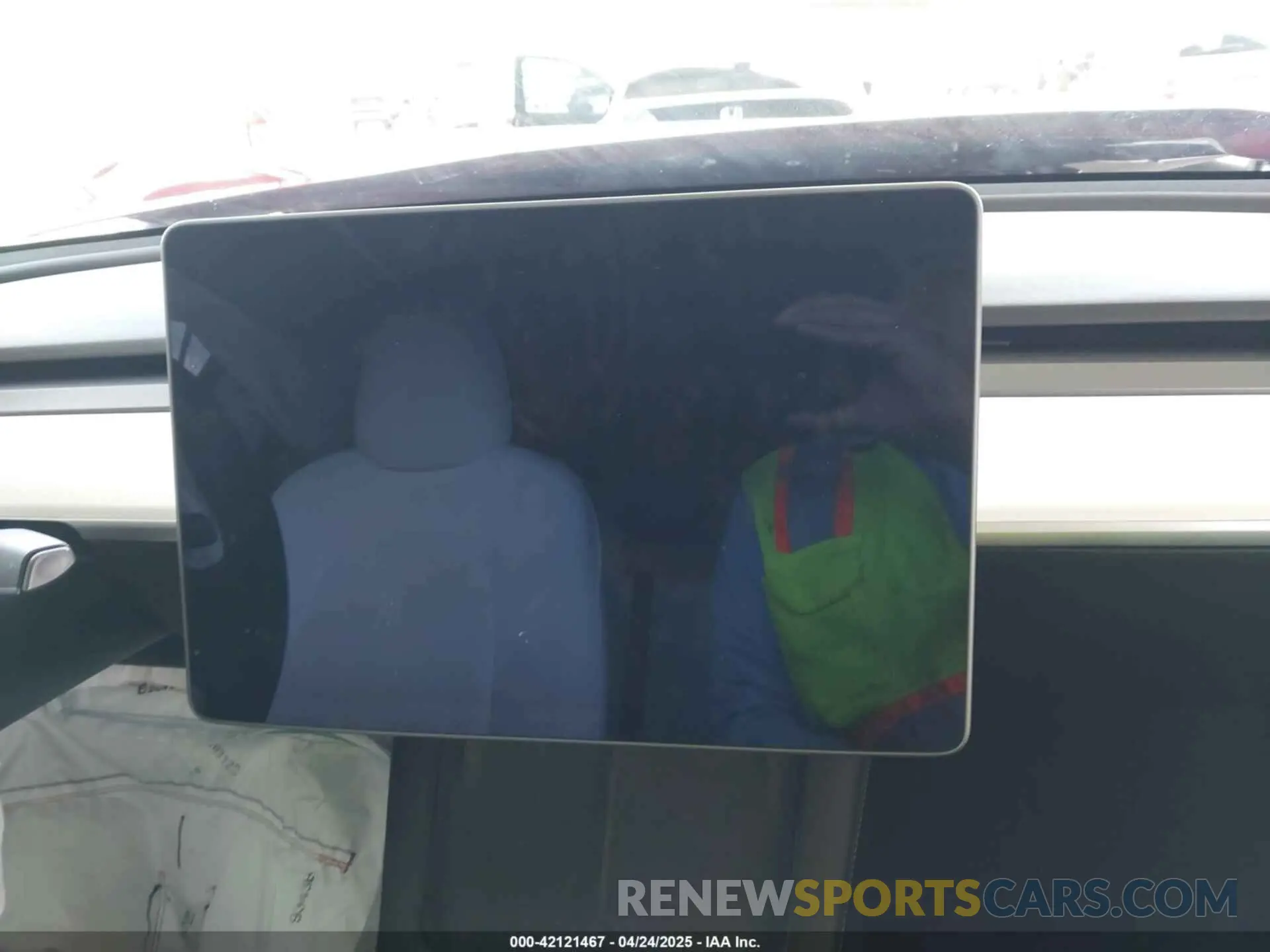 15 Photograph of a damaged car 7SAYGDEE8NF349395 TESLA MODEL Y 2022