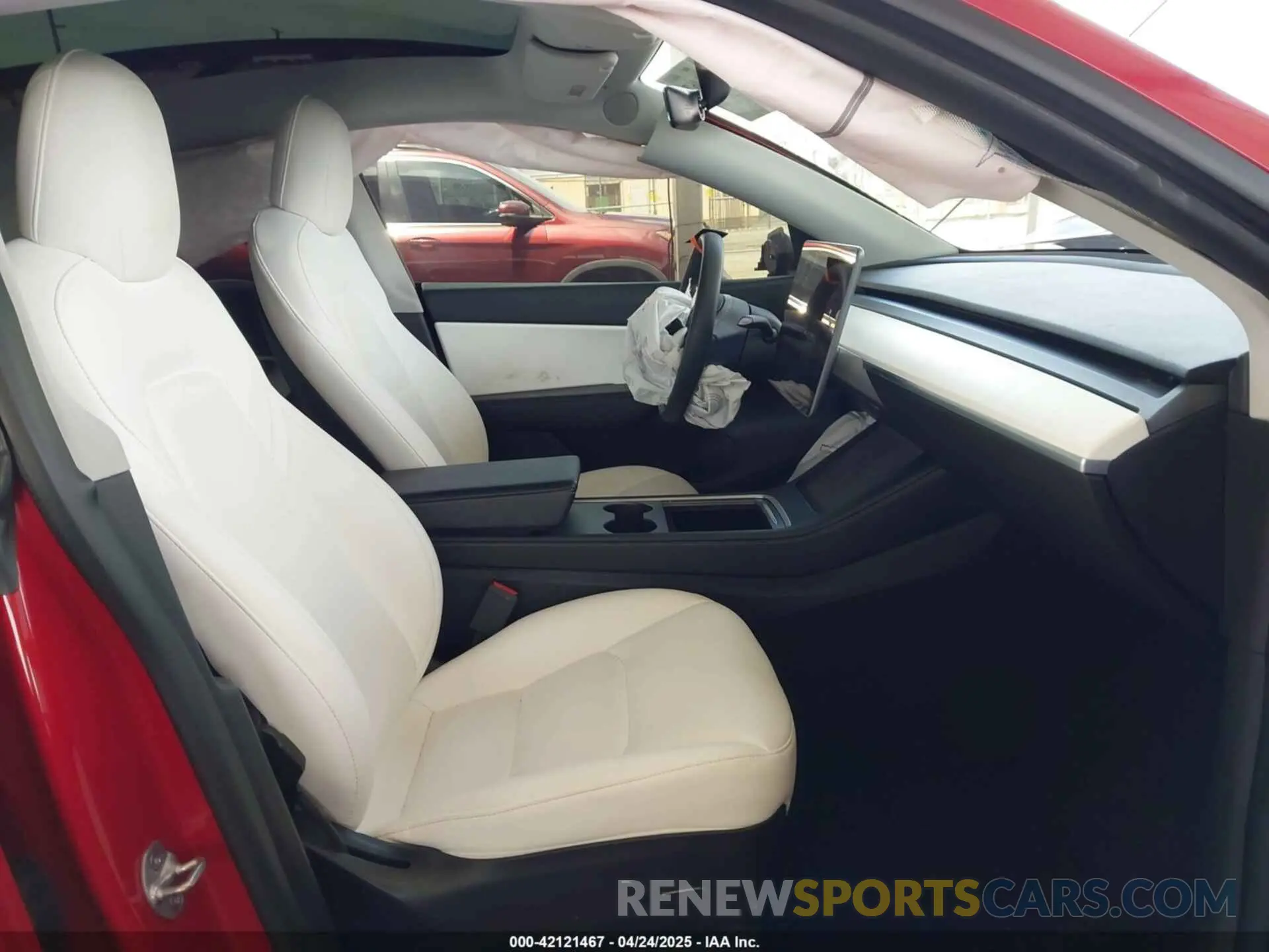 5 Photograph of a damaged car 7SAYGDEE8NF349395 TESLA MODEL Y 2022